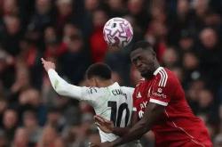 爱游戏在线-創造奇蹟！熱刺戰勝豪強，斯泰福斯中圈絕殺的简单介绍