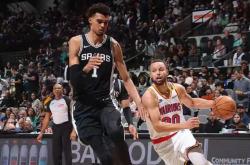 爱游戏娱乐-马刺前锋因伤缺席季后赛关键战绩受影响的简单介绍