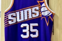 爱游戏官方-太阳发布新赛季球衣设计，引发球迷热议的简单介绍