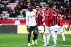 爱游戏体育官网-斯特拉斯堡主场战平尼姆，延续不败纪录的简单介绍