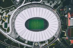 爱游戏tv-雷霆万钧，NBA季后赛焦点战中的火力艺术与新疆队的坚韧防线