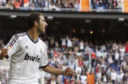 爱游戏tv-鹰击长空，船沉洛城，哈登数据全面爆炸之夜