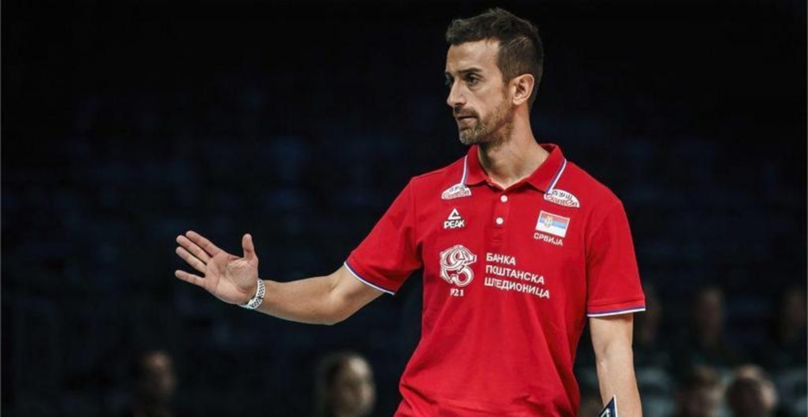 土耳其主帅表扬球员配合，取得胜利