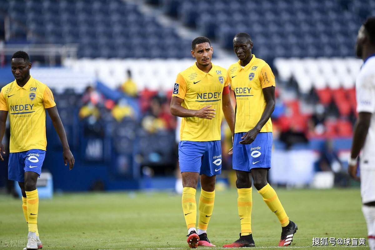 門舉里讷克主场大胜，全队飘飘然！的简单介绍