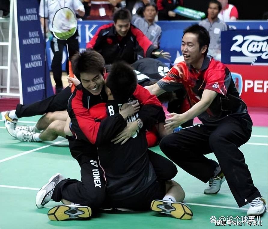 关于丹麦羽毛球队血洗印尼羽毛球队，林丹统治全场的信息