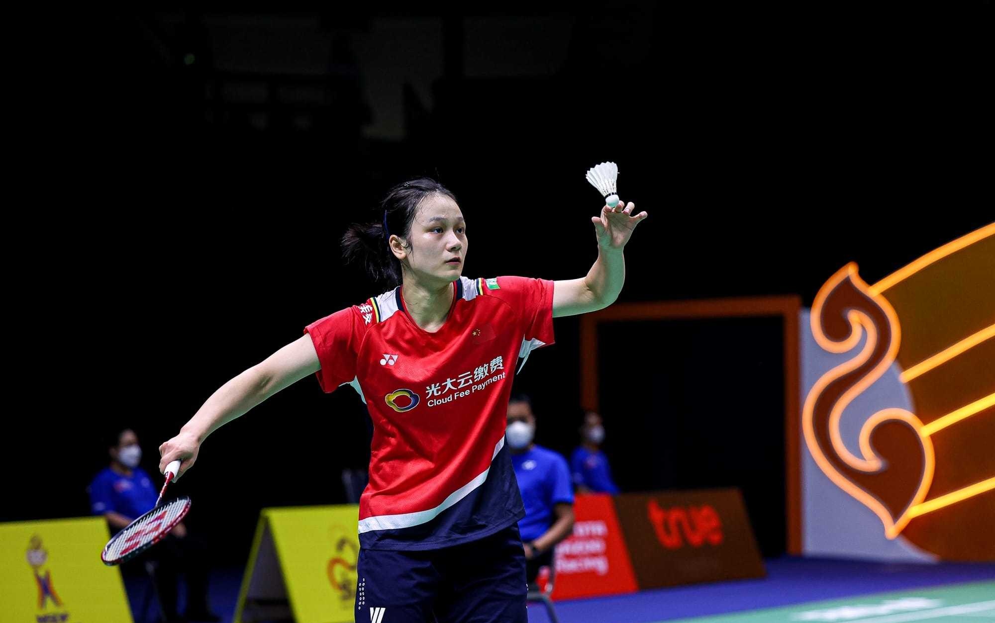 泰国羽毛球队鏖战韩国羽毛球队，马琳惊艳世界