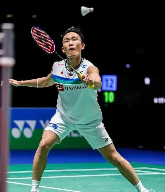 包含日本羽毛球队险胜中国羽毛球队，桃田贤斗高光表现的词条