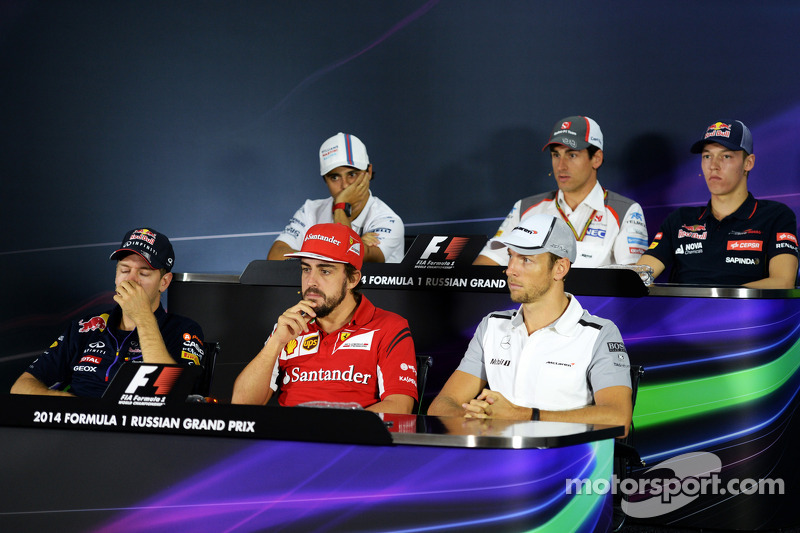 索伯车队险胜威廉姆斯,阿隆索高光表现的简单介绍 索伯车队险胜威廉姆斯,阿隆索高光表现的简单介绍