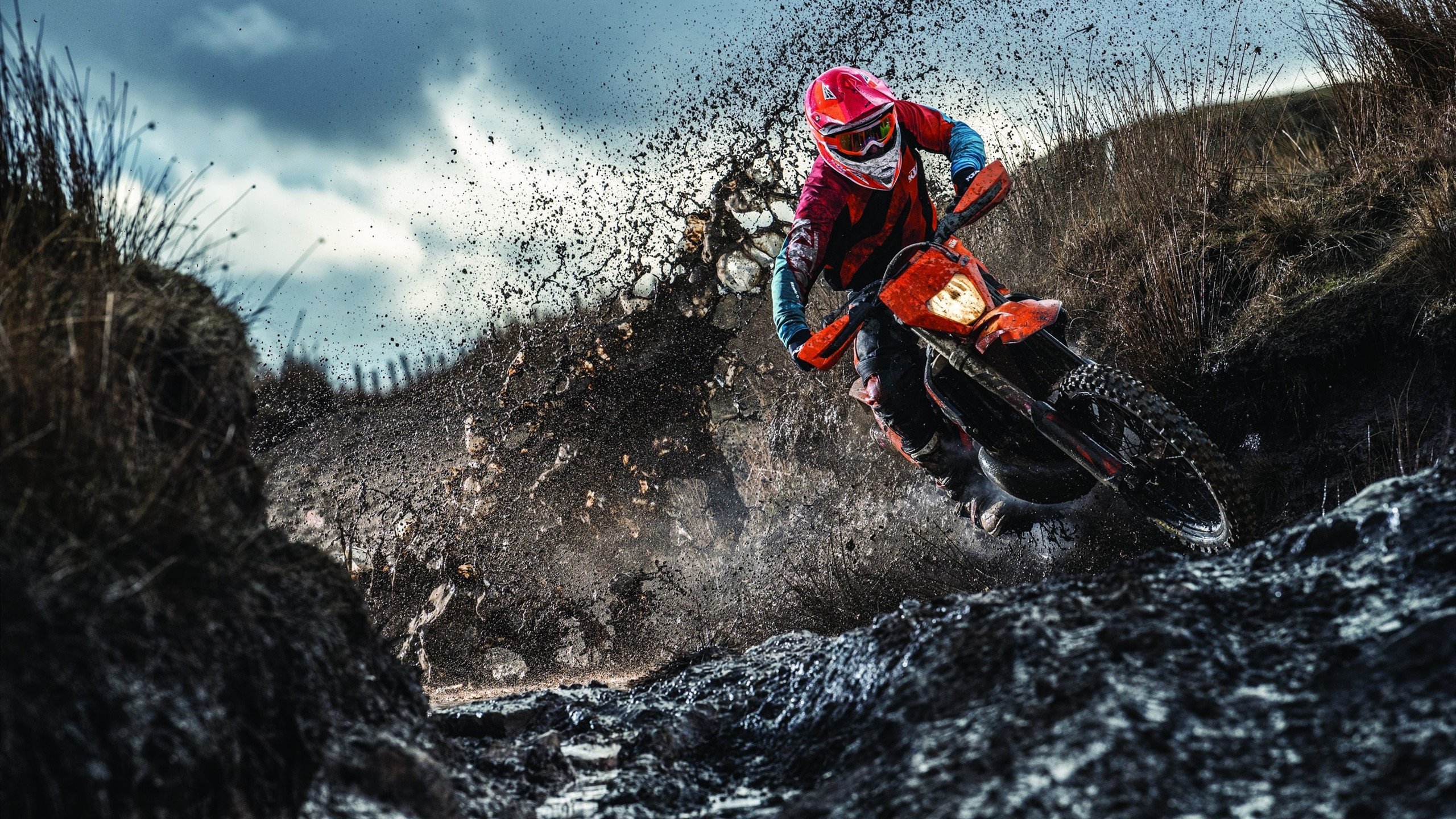 当拉齐奥遇见卡塔尔，萨卡的硬仗哲学与足球世界的文化对撞