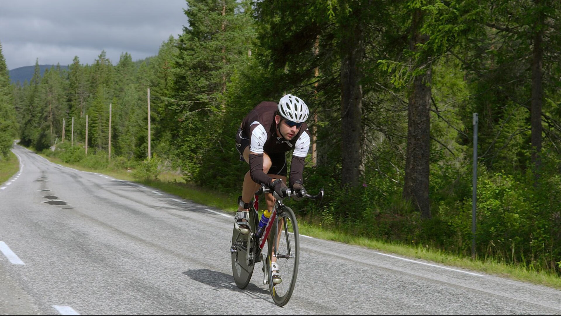 爱德华兹的觉醒，马刺生死战中如何撕裂湖人防线